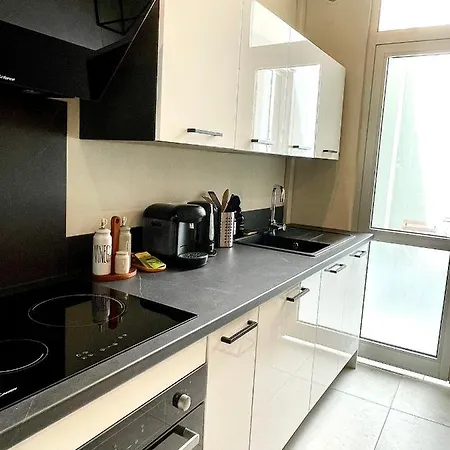 Apartmán T3 En Centre-ville Avec Exterieur